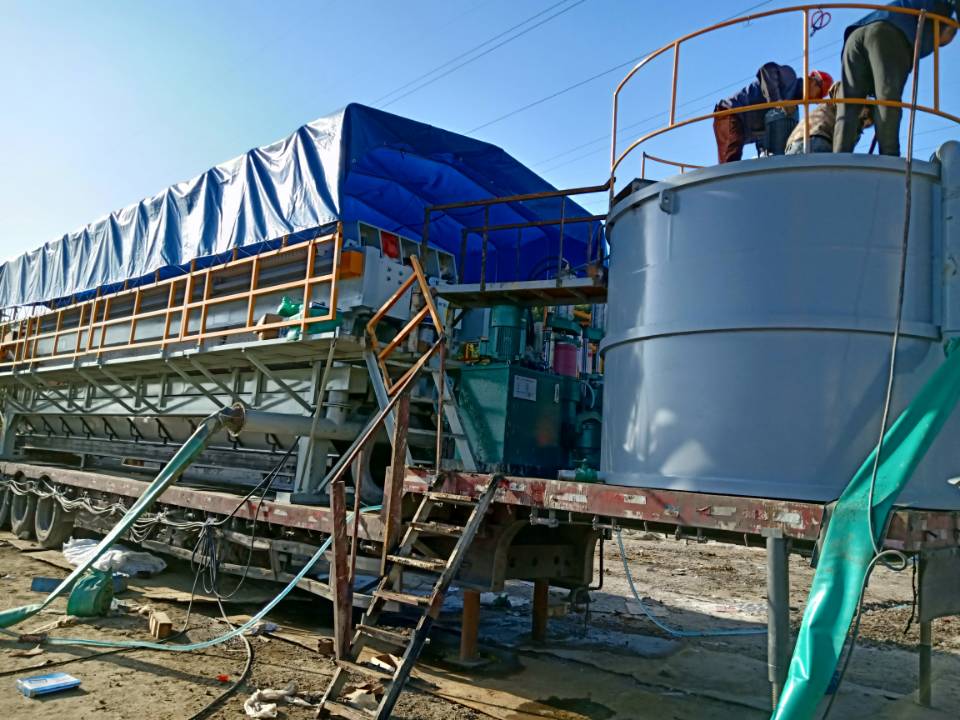 乌拉特中污水池淤泥处理-河道清淤-炜誉市政