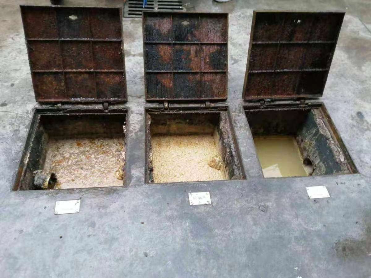 乌拉特中清理隔油池-污水池清掏