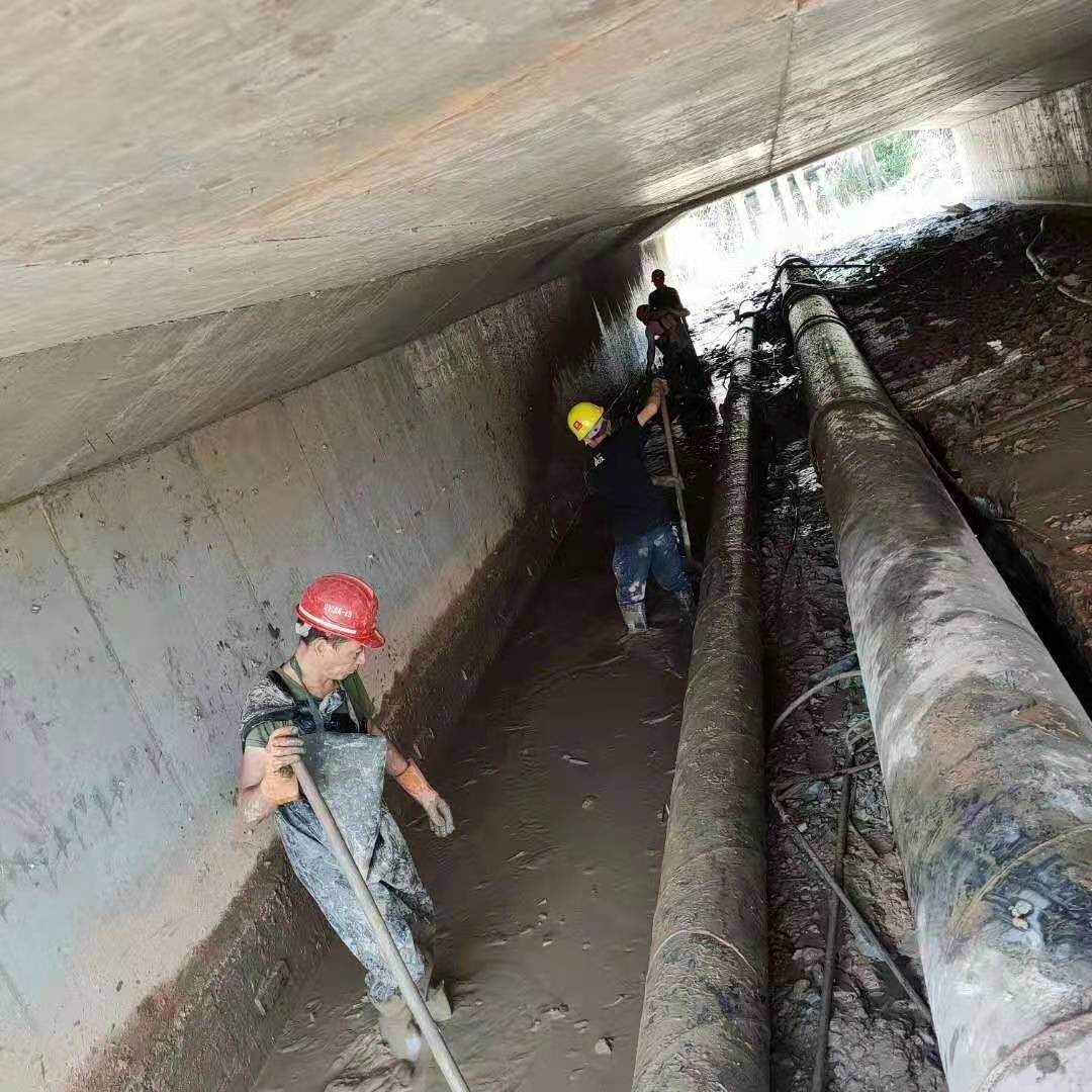 乌拉特中工业管道清淤